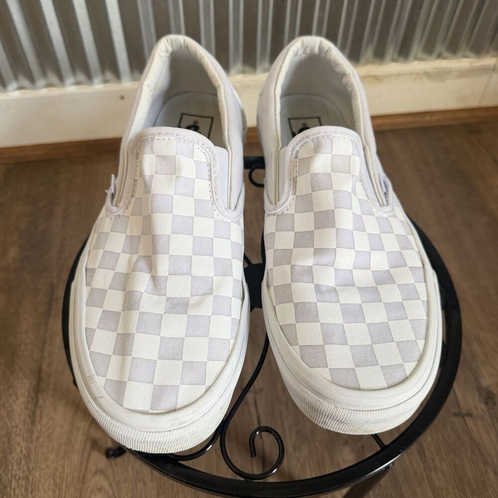 Vans Shoes White 8.5 Men 10 Women Slip On Checkerboard Streetwear Grunge Skater